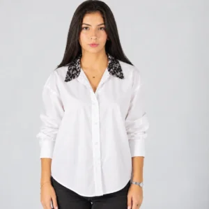 Camisa manga larga con cuello y encaje – Negro