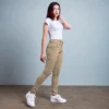 Pantalón sport chino cintura alta – Kaki